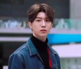 娱乐吃瓜酱男生拍照,揭秘男生拍照的趣味瞬间  第3张